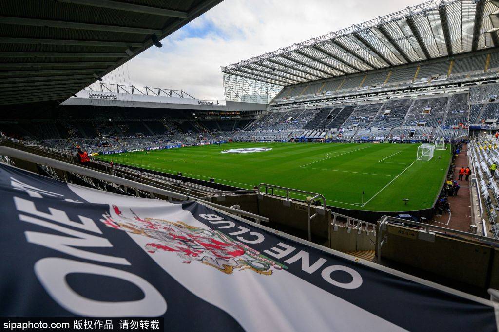 拉什福德本轮比赛进攻三区触球64次，本赛季西甲单场最多